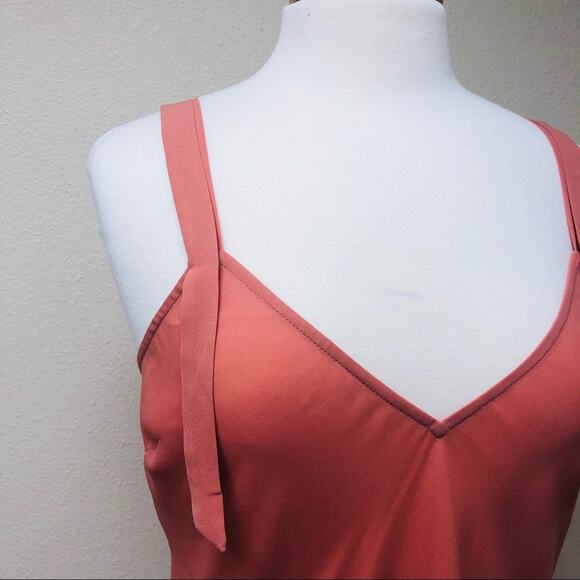 Trouve Tank Top in Desert Pink Size Medium - Picture 6 of 8